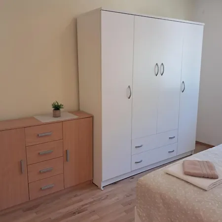 Rojnic Apartman Pula