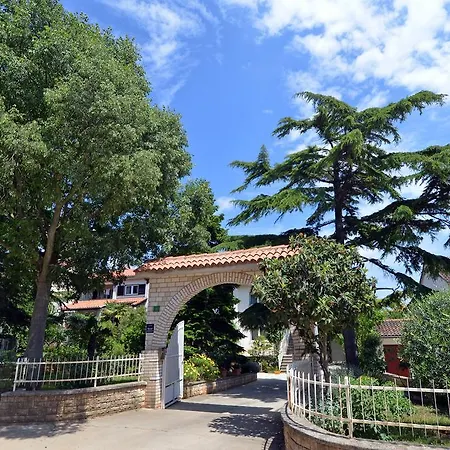 Rojnic * Pula